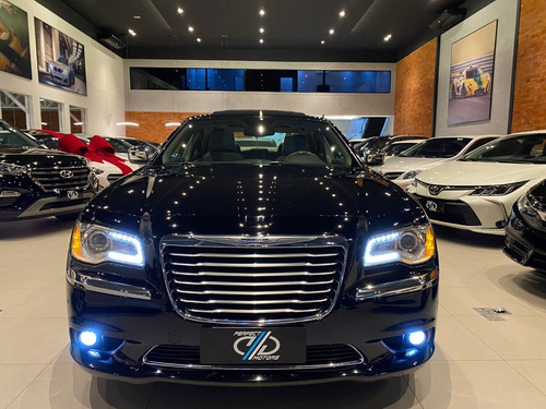Imagem 2 de 10 de 300c 3.6l V6
