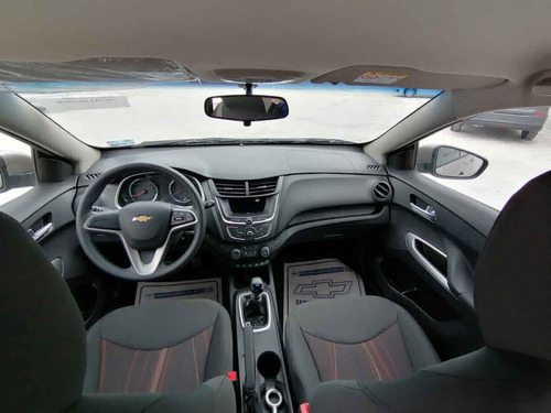 Imagen 12 de 15 de Chevrolet Aveo 2022 4p Lt L4/1.5 Man.