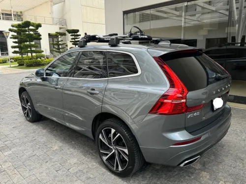 Volvo XC60 2.0 T6 R-design Awd At