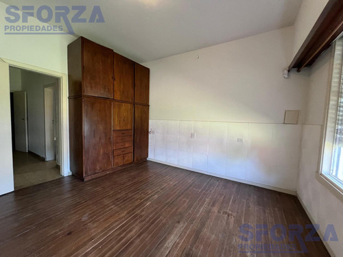 Venta De Casa 4 Ambientes Con Jardin Ideal Inversor En San Miguel Importante Lote