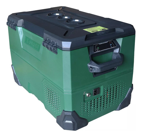 Geladeira Portátil Maxiclima X-force 32l Quadrivolt