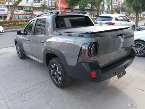 Renault Duster Oroch Intens 1.3 Cvt