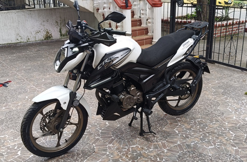 Vendo Moto Cr4 200 Pro Modelo 2.024,