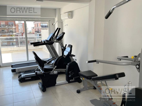 Imagen 14 de 17 de 3 Ambientes En Duplex Super Amplio - Vista A Plaza Alberdi