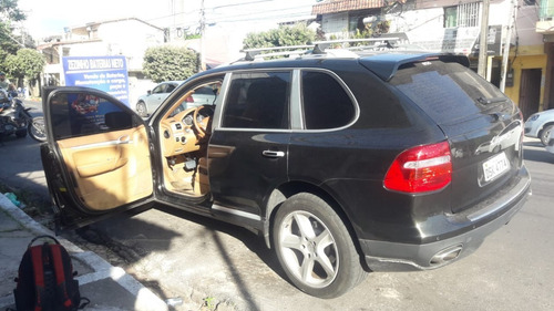 Porsche Cayenne S V8 4.8