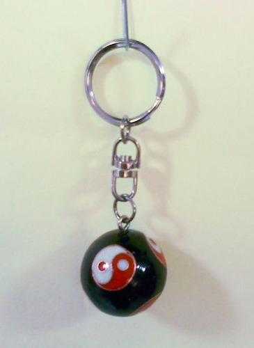 Imagem 1 de 1 de Chaveiro Bola Da Saúde Baoding Modelo Yin Yang Novo