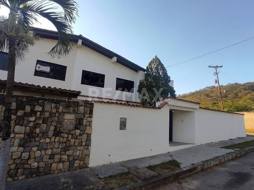 Imagen 7 de 14 de Venta Casa Clnas Guataparo Cod. 132996 Mzp 04144146049
