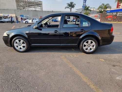 Imagen 8 de 8 de Volkswagen Jetta 2008 2.5 Trendline At