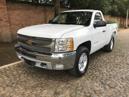Imagen 4 de 15 de Cheyenne Z71 Regular 4x4 V8 Blindada 5 Plus 2013