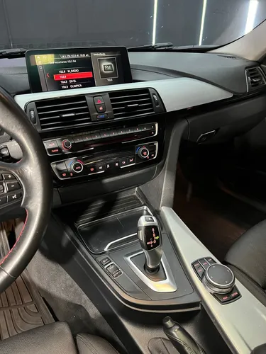 Bmw 318i 1.5 Sport Line Sedan 2018