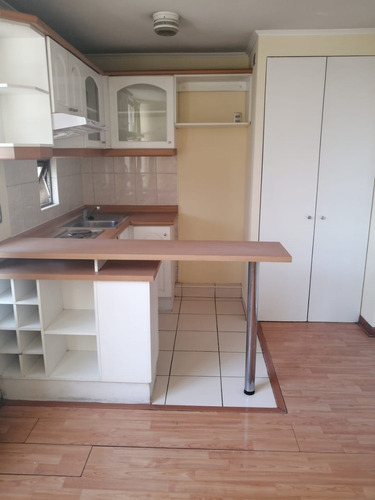 Arriendo Dpto 1d+1b+bod Metro Sta Isabel 