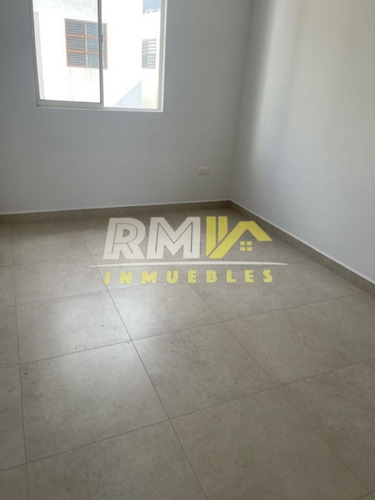 Imagen 4 de 12 de Casa En Venta