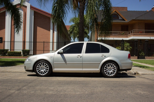 Volkswagen Bora 2.0 Trendline 115cv 2011