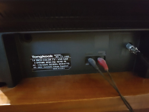 Televisor Tv Pequeño De Tubo 14 Tongkook Ct-1400 Leer! (Usado)