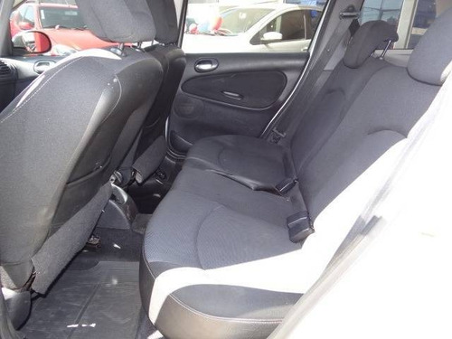 Imagem 9 de 11 de Peugeot 206 1.6 Escapade Sw 16v Flex 4p Manual