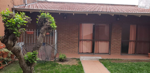 Casa En Venta En Lanús Oeste