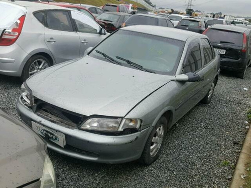 Imagem 2 de 7 de Vectra 97 Sucata Somente Para Retirada De Peças