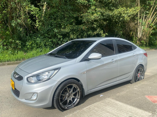 Hyundai Accent 1.4l 5 p