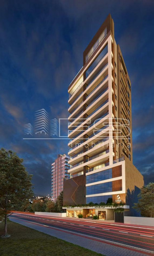 Imagem 2 de 14 de Alta Lake Home - 3 Suites Meia Praia Itapema - 3323