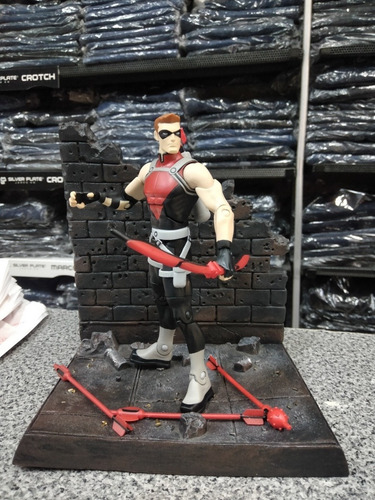 Dc Universe, Red Arrow, Young Justice, Roy Harper!! (Usado)