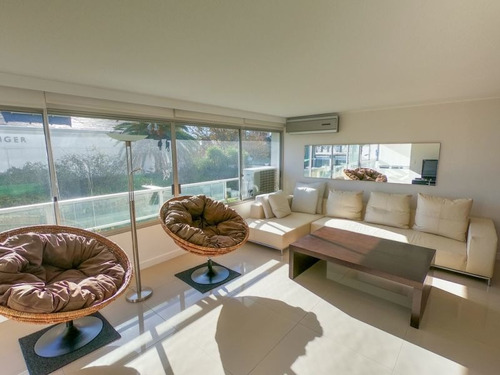 Imagen 2 de 25 de Apartamento 3 Dormitorios En Península, Punta Del Este - Villa D´este