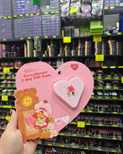 Pastillero Semanal Rosita Fresita Para 7 Días X Celavi Color Rosa Claro