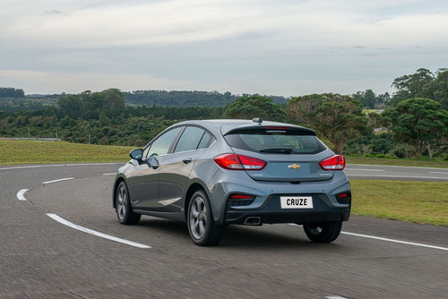 Chevrolet Cruze 5p Lt #gs