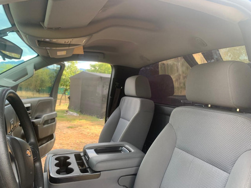 Chevrolet Silverado 5.4 2500 Doble Cabina Ls 4x2 At