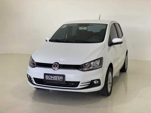 Imagem 4 de 15 de Volkswagen Fox Connect 1.6 Flex 8v 5p