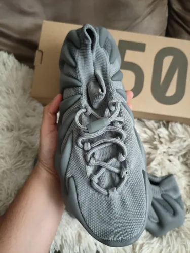 Adidas yeezy nuevo modelo 50 sales