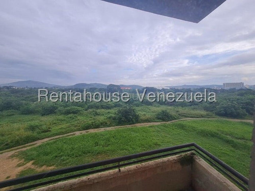 Maribel Morillo Asesor Inmobiliario De Rentahouse Vende Lindo Apartamento De 111m2 Con 3 Hab. Y 3 Baños, Situado En Piso Bajo, Este De Barquisimeto Lara