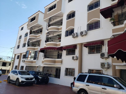 Venta De Penthouse En Santo Domingo Este