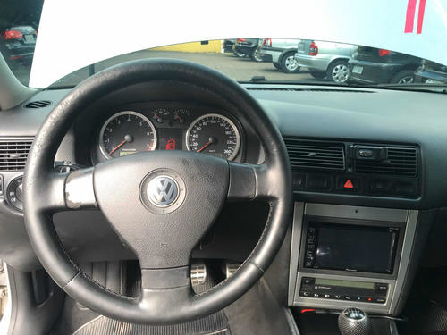 Golf 2010 1.6 Sportline Com Teto Solar E Multimidia