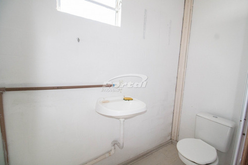 Imagem 9 de 12 de Sala Comercial, Com Ótima Localização, No Centro De Blumenau. - 3570317l