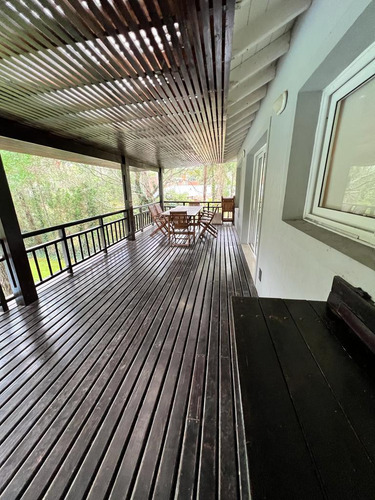 Carilo Casa En Venta