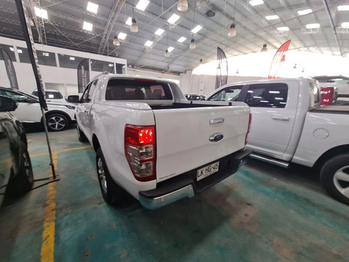 Ford Ranger Limited 4x4 3.2L