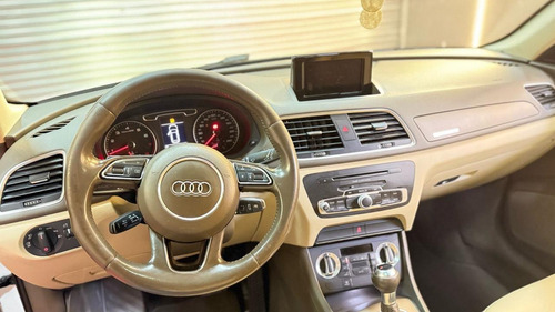 Audi Q3 2.0 Tfsi Ambiente S-tronic Quattro 5p