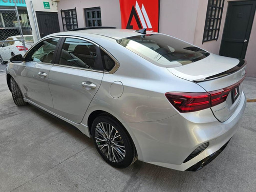 Kia Forte 2.0 Hb Gt Line At