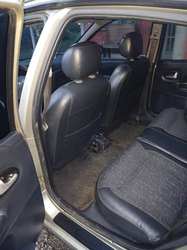 Renault Megane 1.6 Unique