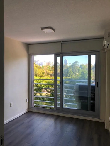 Amplio Y Lindo Apartamento En Alquiler, En Zona Parque Rodó!