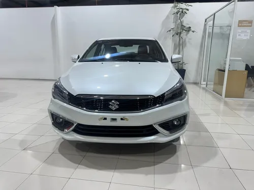 Suzuki Ciaz 4p GLX L4/1.4 Aut