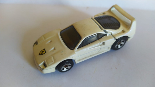 Hot Wheels Ferrari F40 1996 Blanco Malaysia  Car