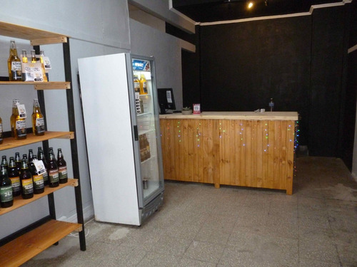 Imagen 5 de 10 de Local Con Renta Para Diferentes Rubros. Recoleta
