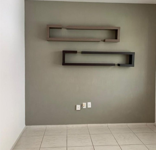 Venta De Casa En Centro Sur, Claustros Del Sur, 4 Recamaras, 4.5 Baños, Jardín