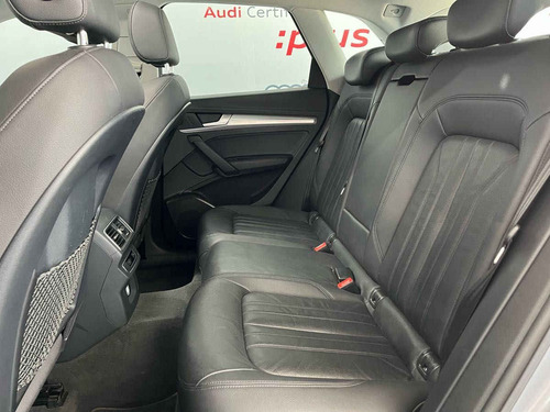 Audi Q5 2.0 L T Select Dsg