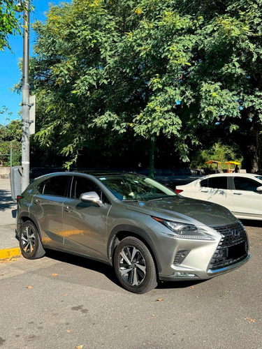 Lexus NX 2.5 300H Luxury