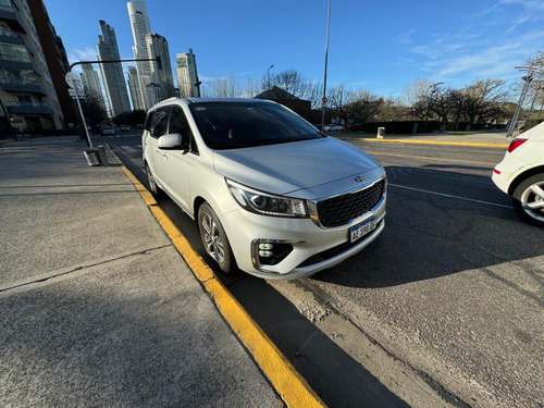 Kia Carnival 2.2 Crdi Premium