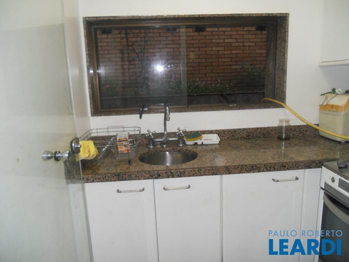 Imagem 5 de 15 de Casa Assobradada - Alto De Pinheiros - Sp - 460033