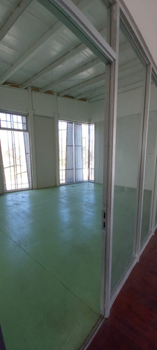 Local Apto Centro Medico_gym_laboratorio Camilo Henriquez