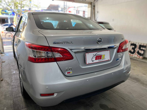 Nissan Sentra 2.0 Sv 16v Flex 4p Automático